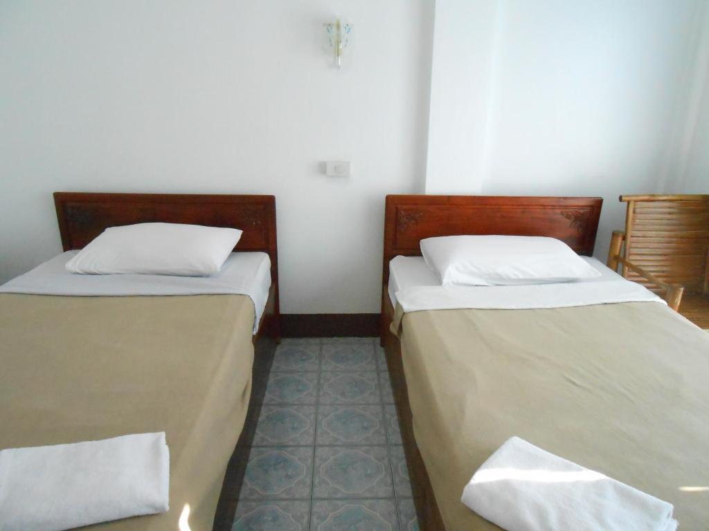 Chanthasom Guesthouse Ban Nongdouang Стая снимка