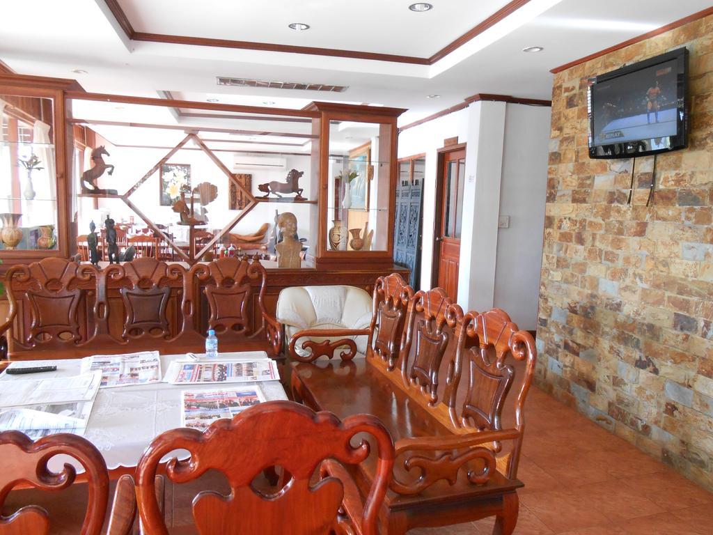 Chanthasom Guesthouse Ban Nongdouang Екстериор снимка