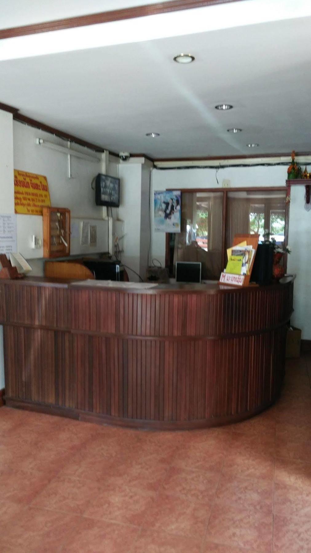 Chanthasom Guesthouse Ban Nongdouang Екстериор снимка